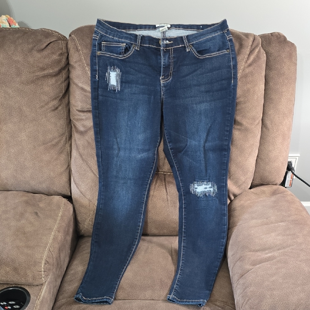 Mudd Women's Dark Blue Skinny Jeans